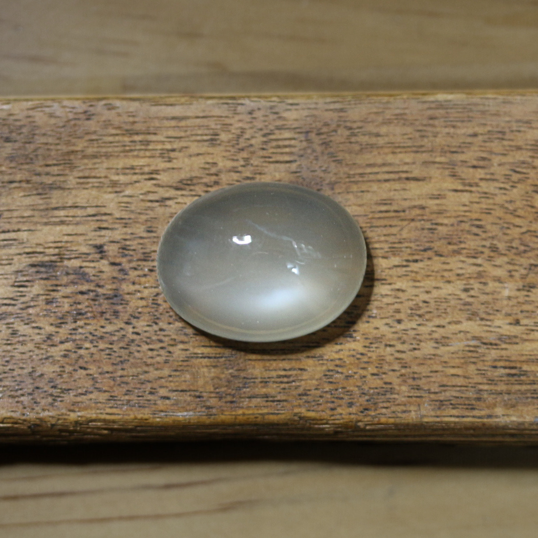 Snow Green Moonstone -35.5ct-