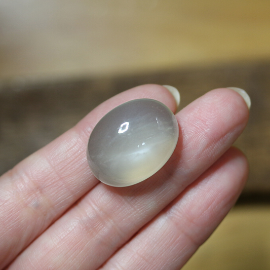 Snow Green Moonstone -35.5ct-